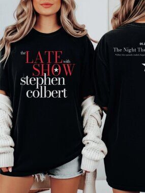 Vintage 90s Football Legend Graphic Tee - Retro Sports Hero Black T-shirt